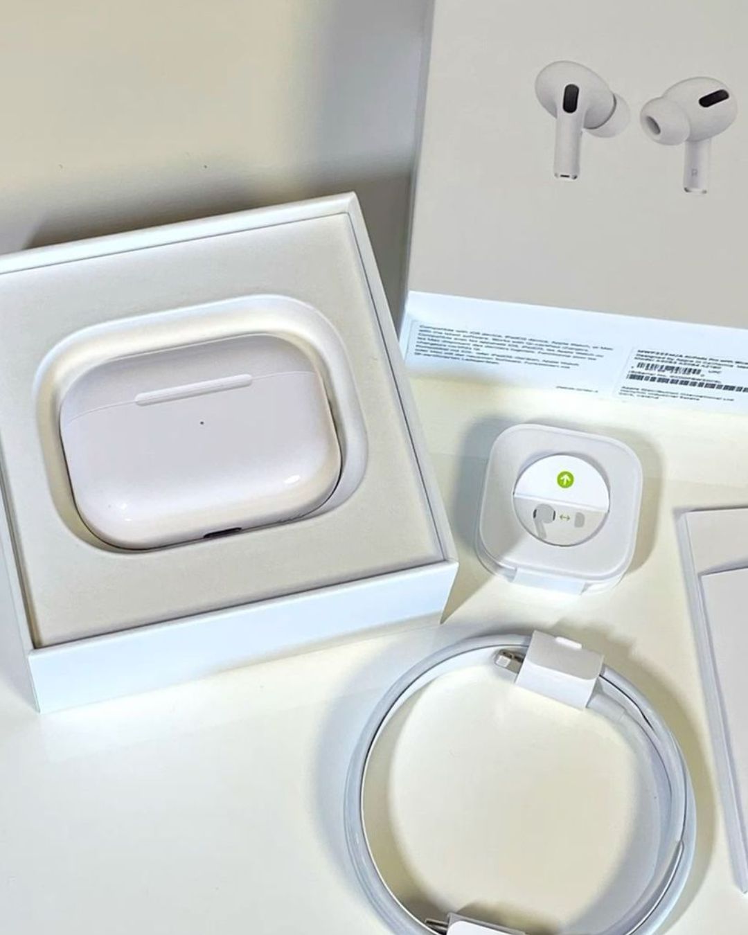 AirPods