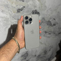 iPhone 16 Pro Max Gris