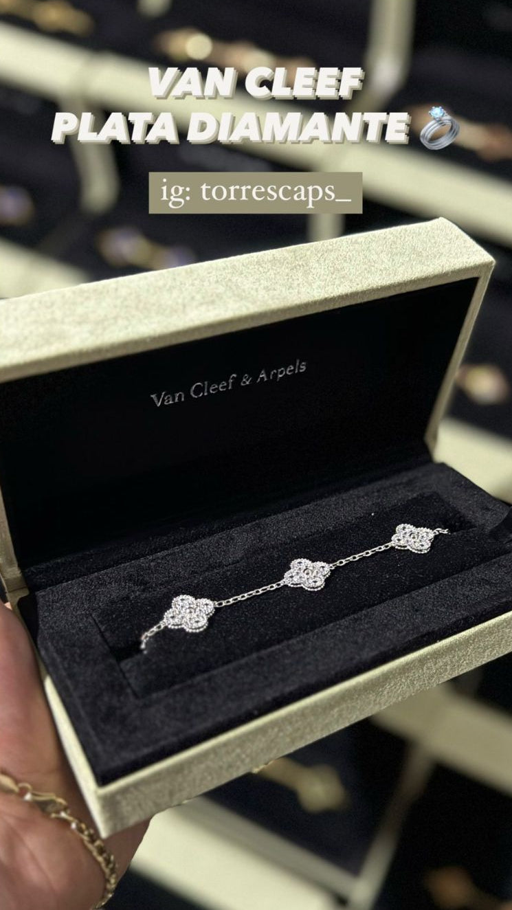 Pulso Tipo Van Cleef Plateado con Zirconias