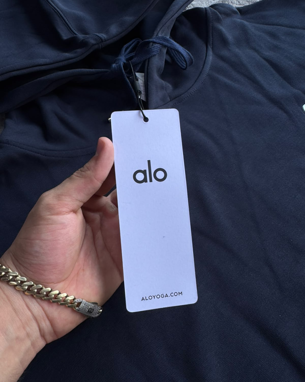 HODDIE ALO AZUL SIN CIERRE