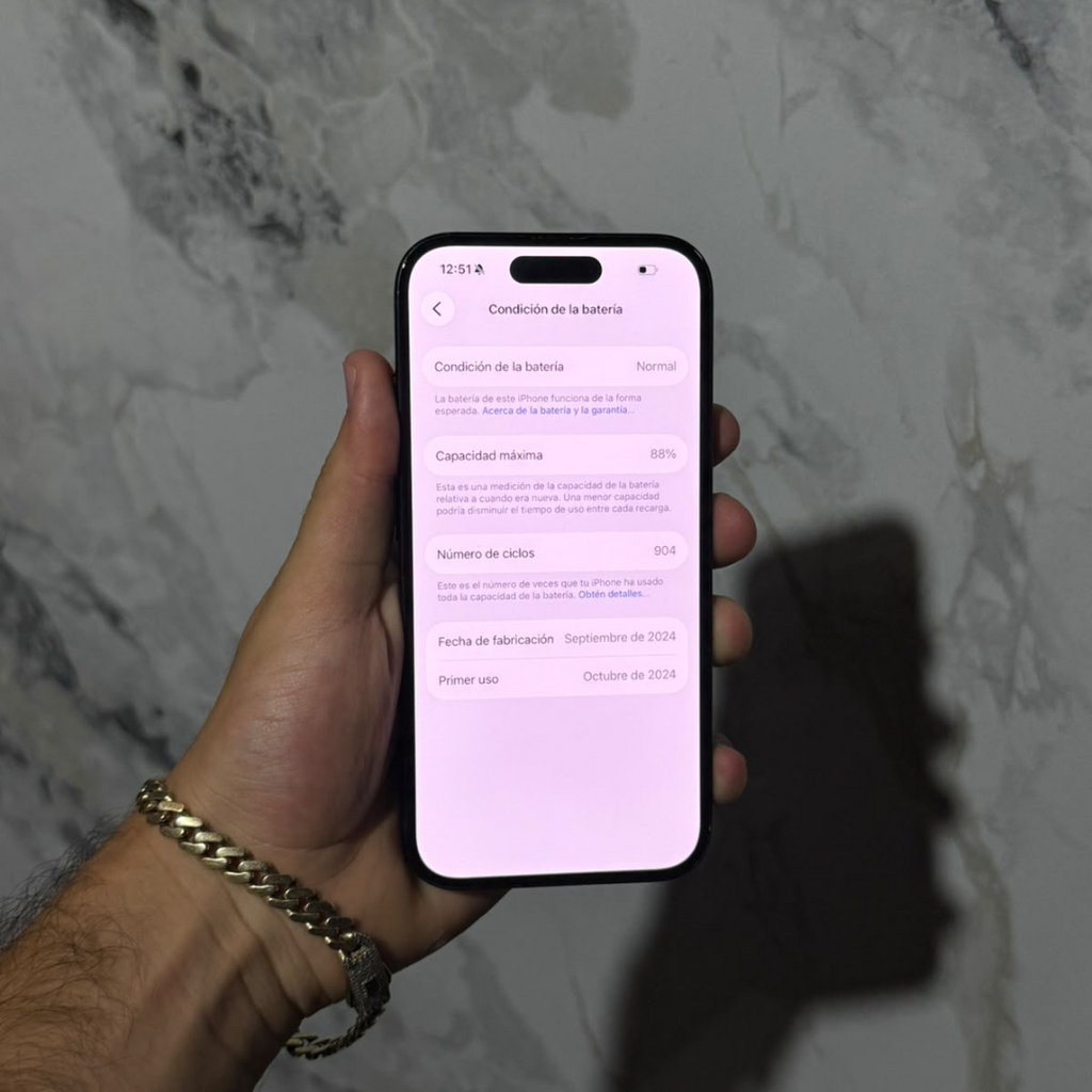 IPHONE 16 COMO NUEVO 128 GB