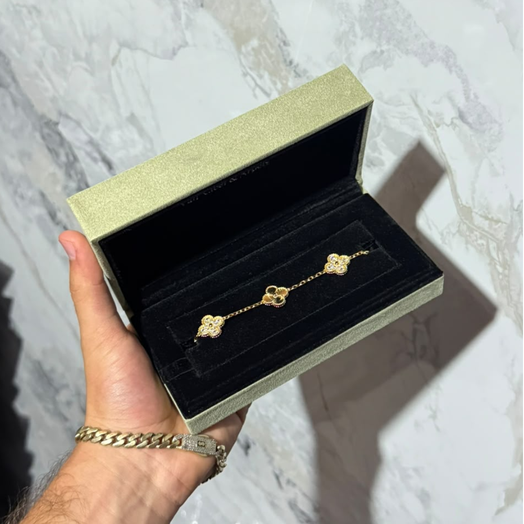 ZIRCONIAS CON DORADO PULSO VC