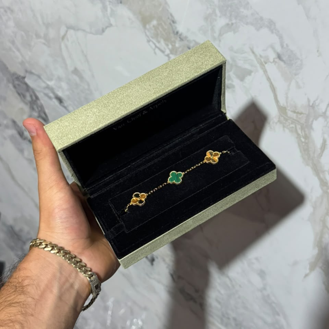 VERDE CON DORADO PULSO VC